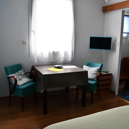 Serenite Marine * Rochefort (Charente-Maritime)